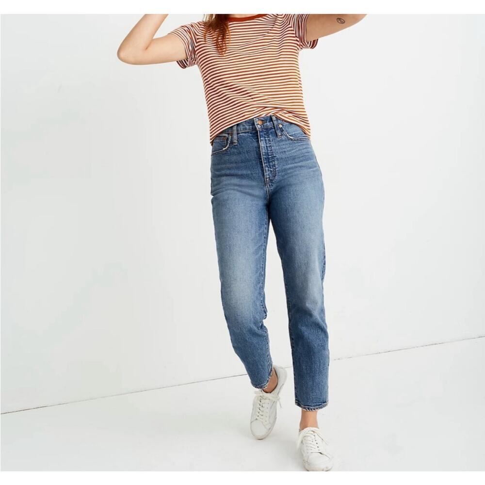 Madewell Classic Straight Jean Women’s Size 28 Medium Wash *EUC